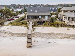 Oceanfront Escape with Beach Access